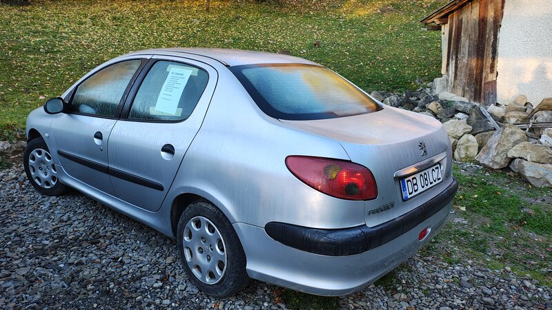Peugeot 206